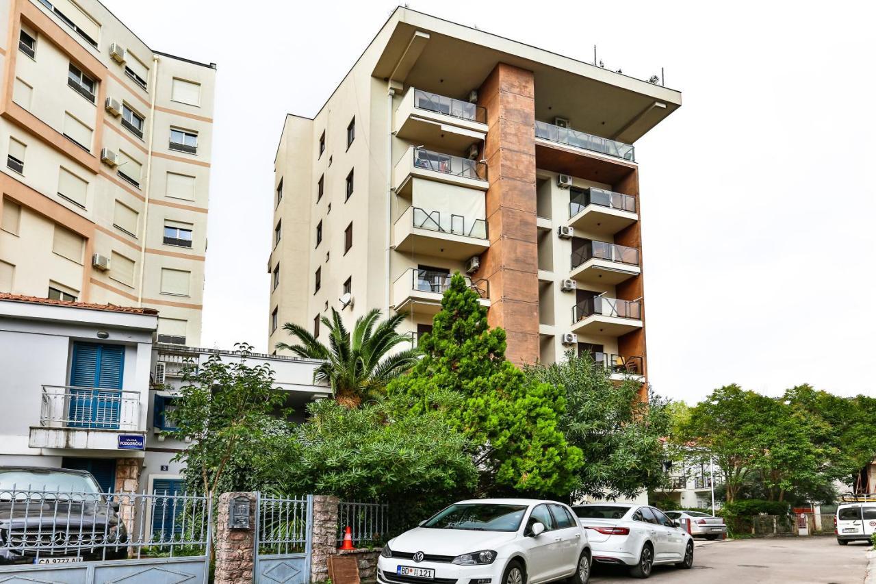 City Montesun Apartments Budva Buitenkant foto