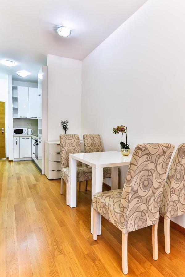 City Montesun Apartments Budva Buitenkant foto