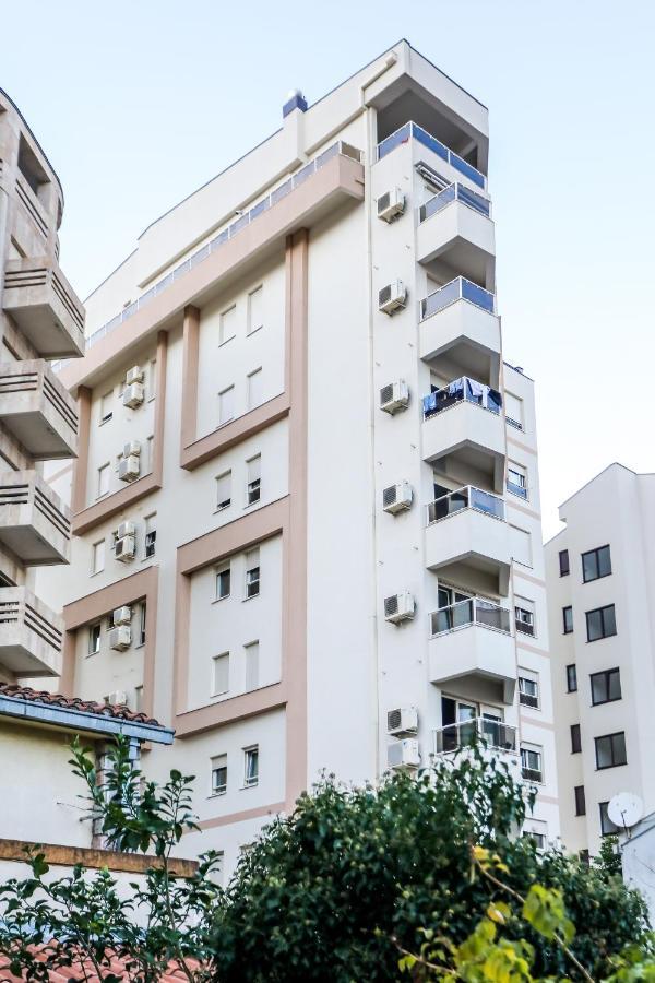 City Montesun Apartments Budva Buitenkant foto