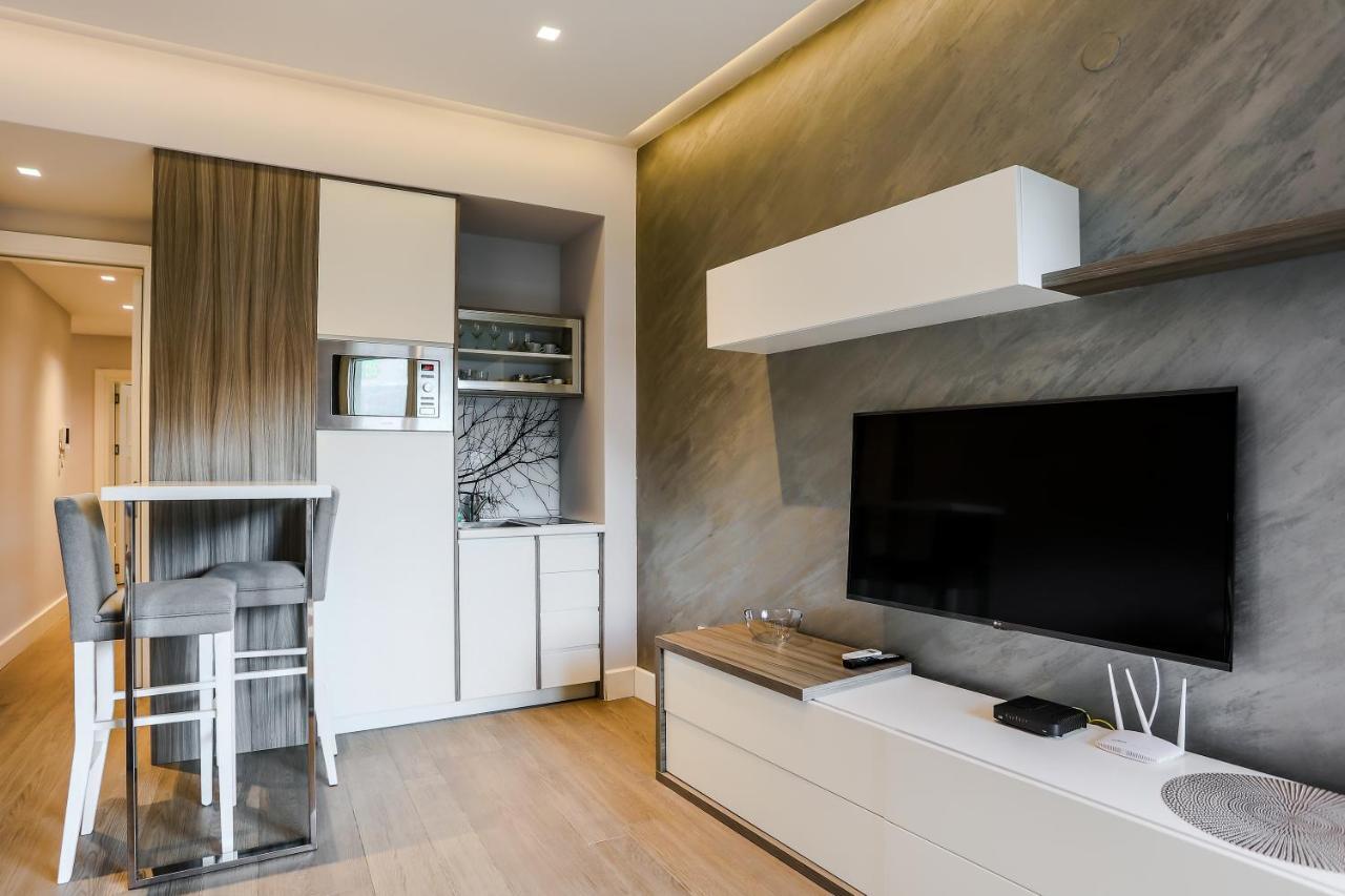 City Montesun Apartments Budva Buitenkant foto
