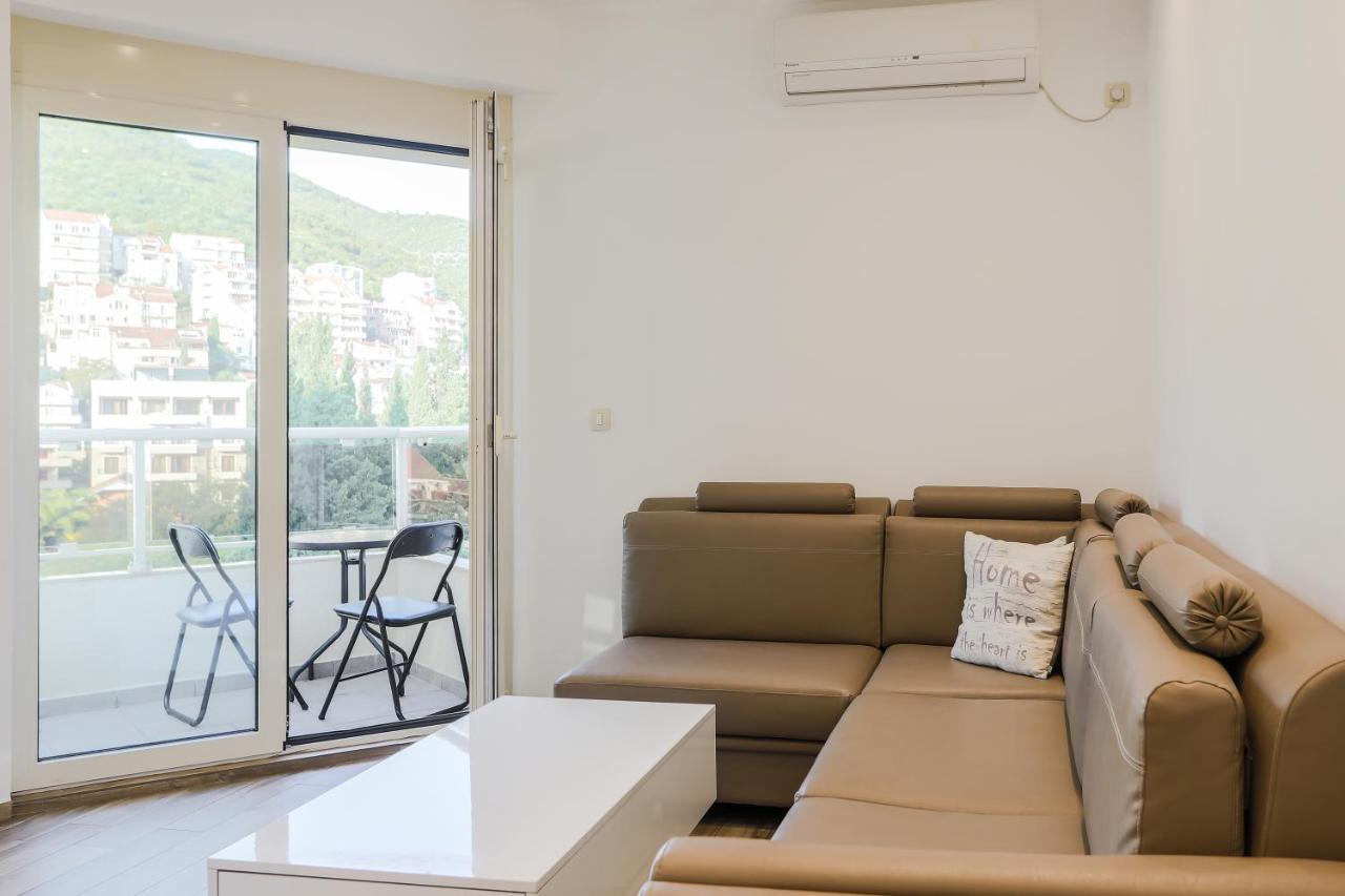 City Montesun Apartments Budva Buitenkant foto